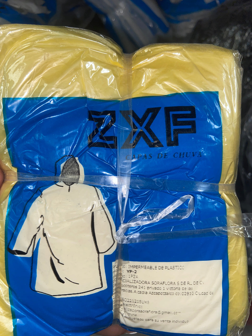 I1 IMPERMEABLE DE PLASTICO YP2 10PZ