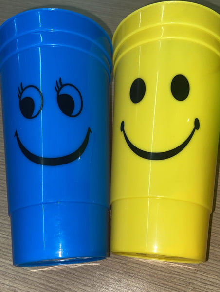 B3 VASO DE PLASTICO EMOJI 1007 12PZ